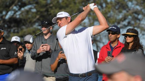 Rose takes Torrey's punches, keeps stranglehold on Farmers lead