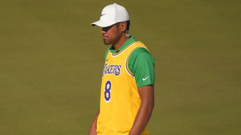 Finau birdies No. 16 for second straight day in Bryant jersey
