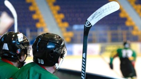 Misogyny, racism and bullying prevalent across Canadian youth hockey, survey finds