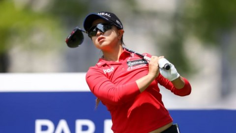 Kim shoots bogey-free 66 for Founders Cup lead